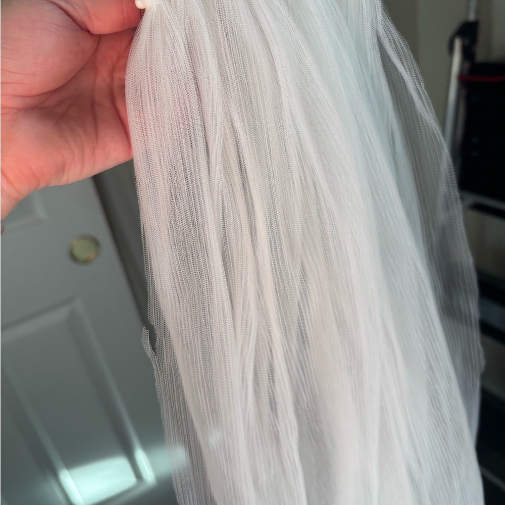 Elegant White Tulle veil